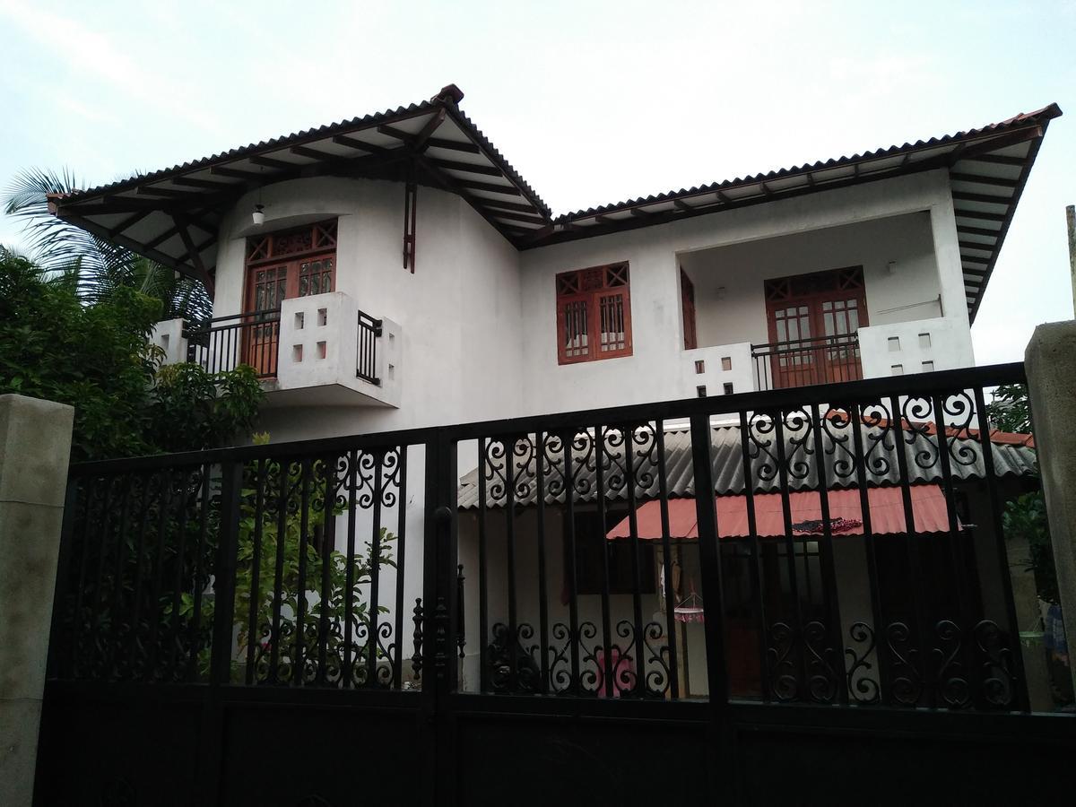Villa Hilltop By Yehansa With Unlimited Fiber Wifi Hikkaduwa Exteriör bild